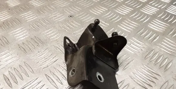 Volkswagen Touareg I Other engine bay part 7L6805887