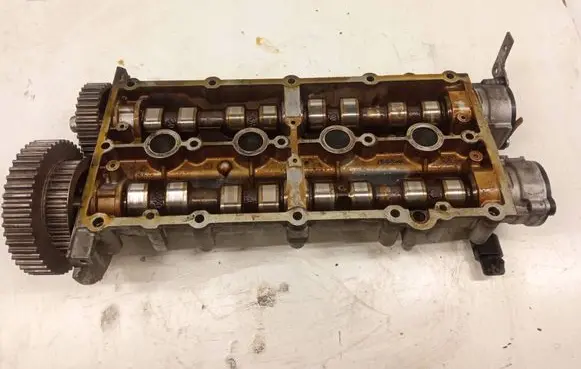 Volkswagen Golf V Engine head 036103373AM