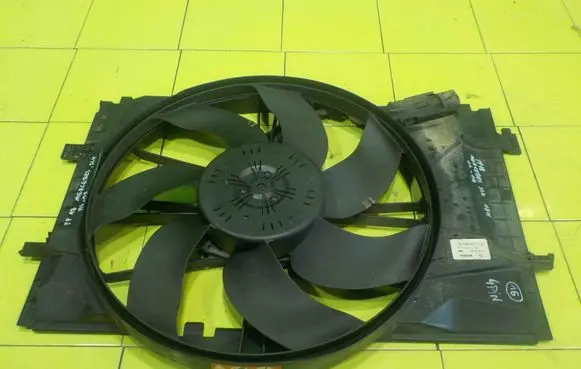 Mercedes-Benz SLK R170 Fan set 0130706806 PP18 A2035000593