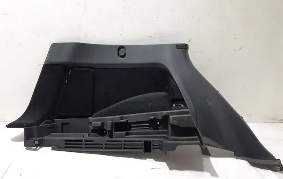 Trunk/boot side trim panel