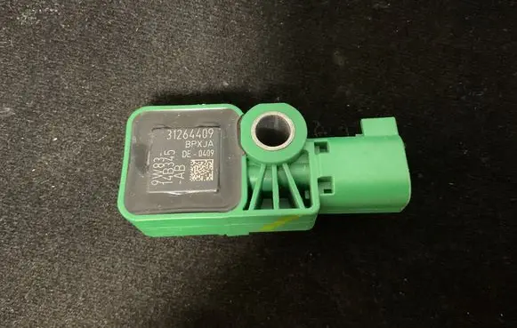 Volvo V50 Airbag deployment crash/impact sensor 60779918