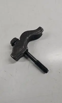 Opel Meriva A Fuel Injector clamp holder