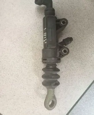 Mini One - Cooper R50 - 53 Clutch master cylinder MINICOOPERR15
