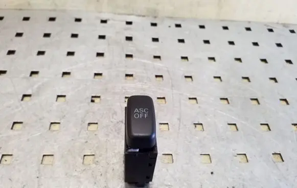 Mitsubishi Outlander Other switches/knobs/shifts