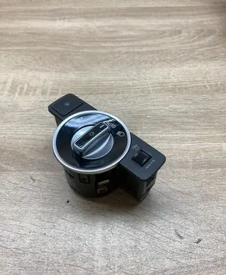 Light switch