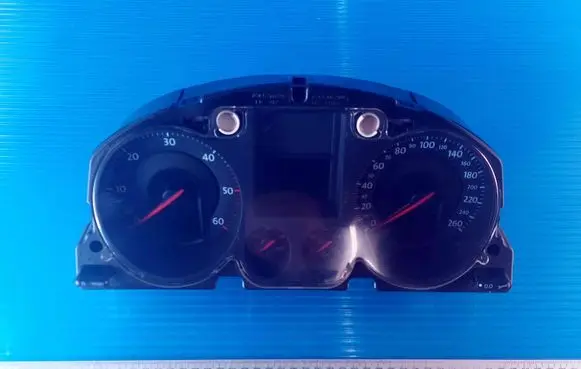 Volkswagen PASSAT B6 Speedometer (instrument cluster) 3C0920870G