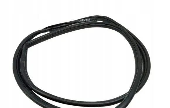 Toyota Auris E180 Rubber seal front door (on door) 