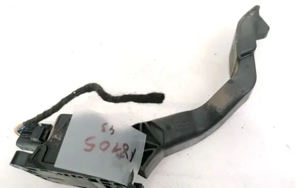 Citroen C3 Accelerator throttle pedal F00C3E2080