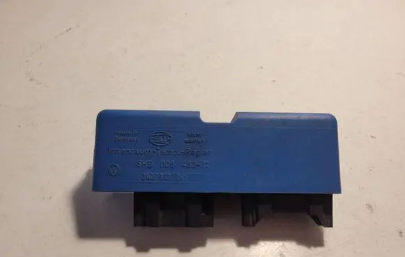 Volkswagen Vento Coolant fan relay 3A0907041 5HB00646300