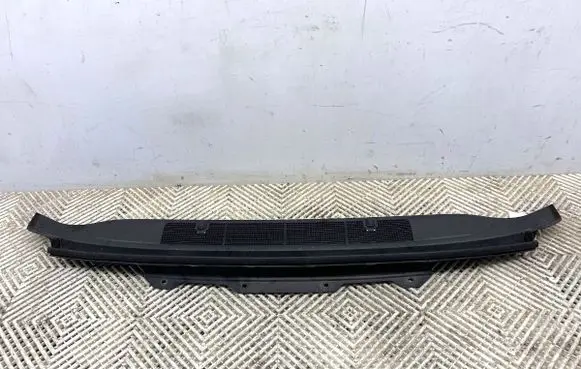 Wiper trim