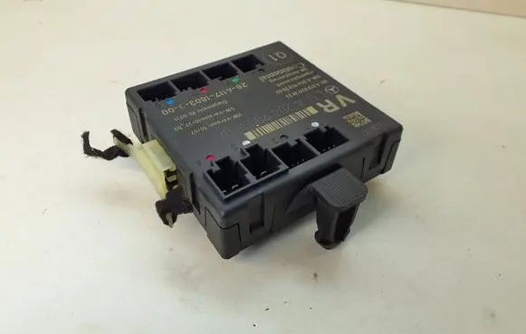 Mercedes-Benz C W204 Door control unit/module A2049001506 A204905502 A2128203826