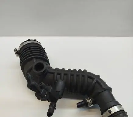Renault Kadjar Air intake duct part PA6GF30