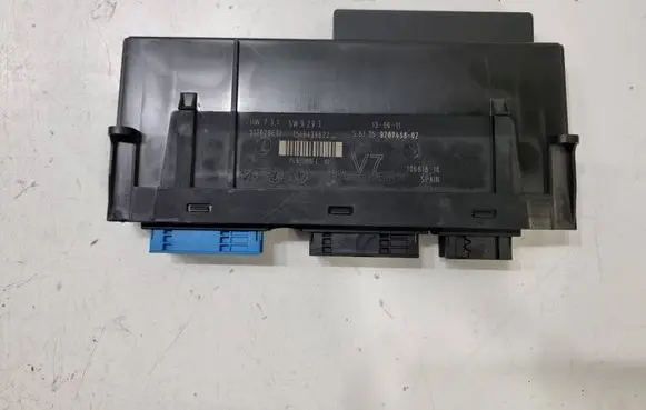 BMW 5 F10 F11 Comfort/convenience module 9267458 517626E01 1546439622