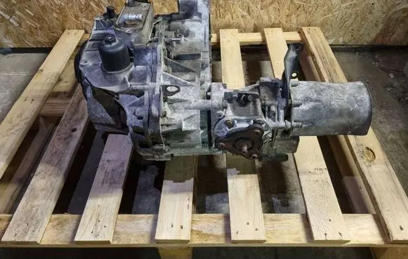Volkswagen PASSAT B6 Automatic gearbox KDF 02E301103