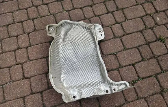 Volkswagen Golf VII Exhaust heat shield 5Q0825729C