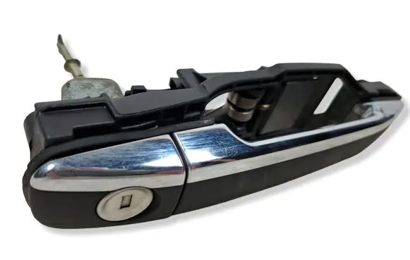 Mercedes-Benz C W202 Front door exterior handle