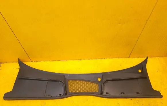 Audi A4 S4 B9 Wiper trim 8W1819403