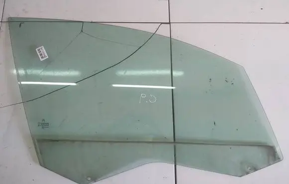 Citroen C5 Front door window glass four-door AS2