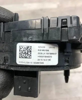 Volkswagen Golf SportWagen Airbag slip ring squib (SRS ring) 5Q0953549 1001995907