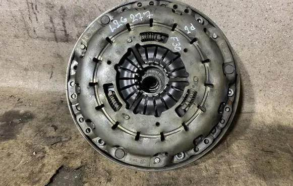 BMW 3 F30 F35 F31 Clutch set kit 1240589