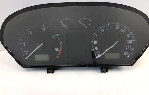 Speedometer (instrument cluster)