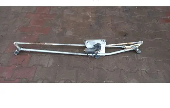 Citroen Xsara Picasso Front wiper linkage 