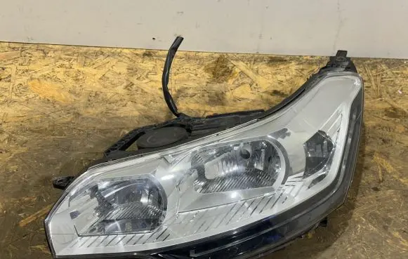 Citroen C5 Headlight/headlamp
