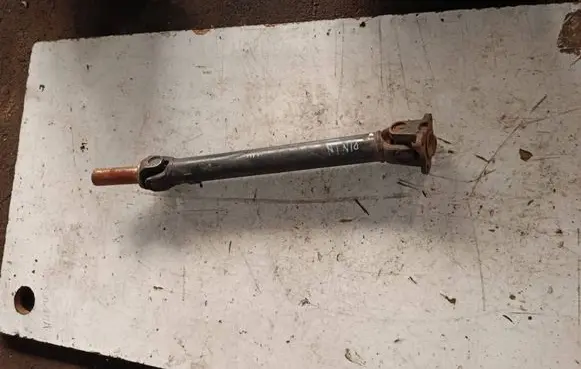 Mitsubishi Pajero Pinin Rear driveshaft/prop shaft 