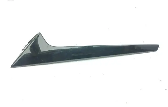 Skoda Octavia Mk4 Rear glass trim 