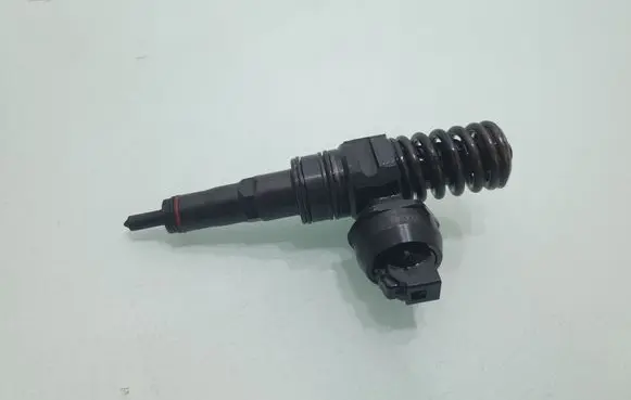 Seat Altea XL Fuel injector 038130073AG