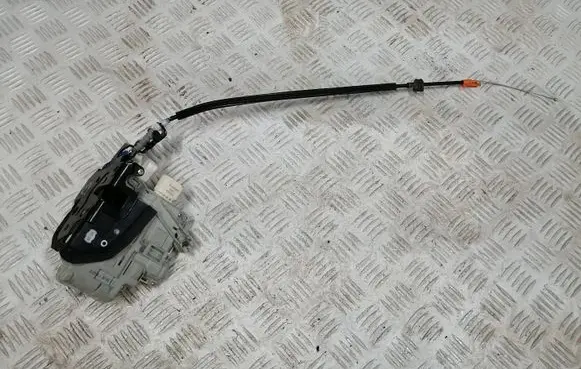 Porsche Panamera (971) Rear door lock 971839016B
