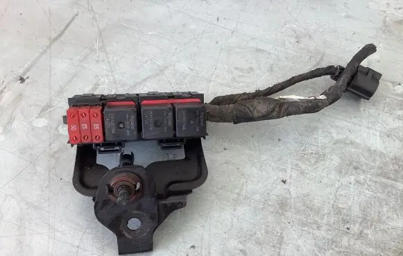 Chrysler 300 - 300C Other relay 04607300aca