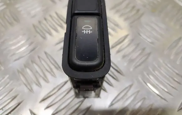 Fog light switch