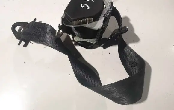 Renault Laguna III Rear seatbelt 