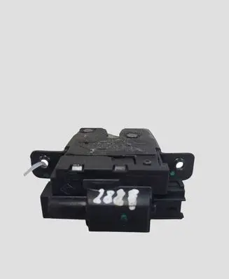 Nissan Qashqai Tailgate/trunk/boot lock/catch/latch 90502EY100