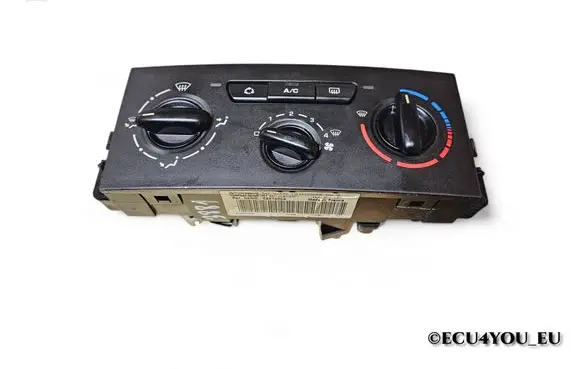 Peugeot 207 Climate control unit N102080FS