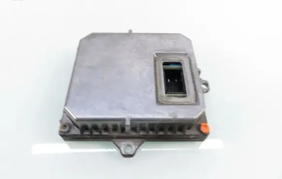 Audi A3 S3 8P Headlight ballast module Xenon 1307329088