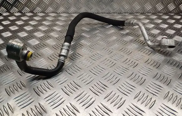 Audi A6 S6 C6 4F Air conditioning (A/C) pipe/hose 4F0260701M