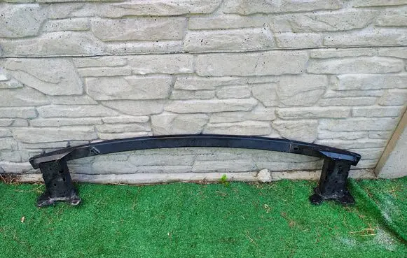 Peugeot 308 Front bumper cross member 9835211680 25071880