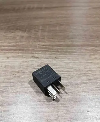 Volvo S60 Other relay 9441161 023851A