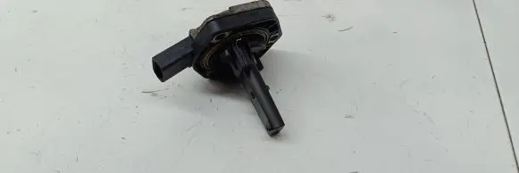 Audi A4 S4 B8 8K Oil level sensor 1J0907660C
