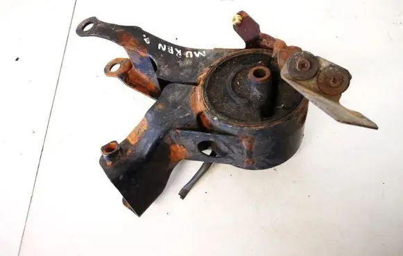 Nissan Murano Z50 Engine mount bracket 113218j100