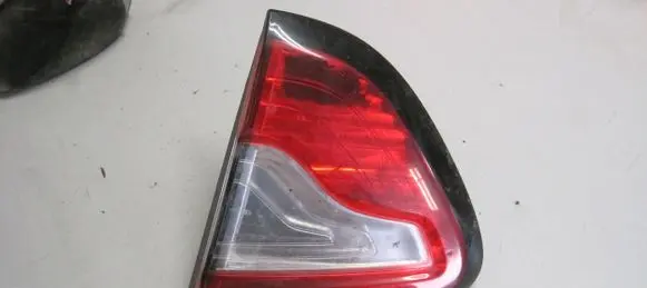 Renault Captur Tailgate rear/tail lights 45441