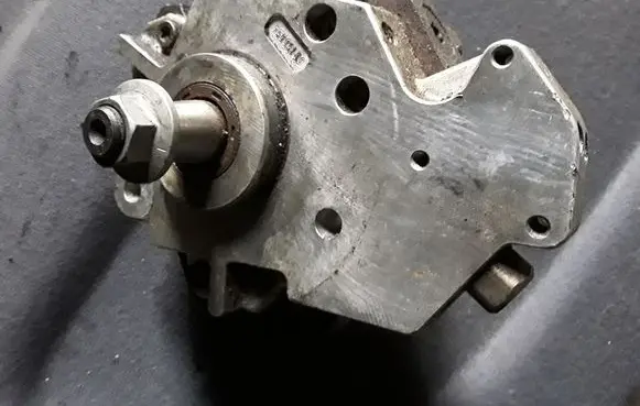 Renault Laguna II Fuel injection high pressure pump 8200055072