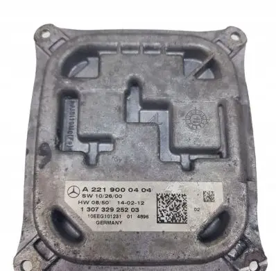 Mercedes-Benz S W221 Headlight ballast module Xenon A2219000404