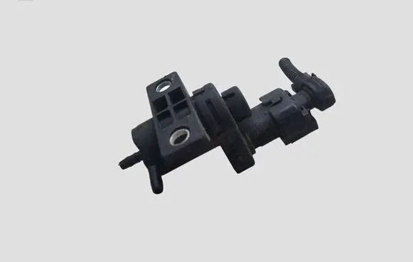 Opel Zafira C Turbo solenoid valve 55574896