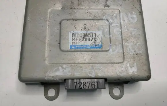 Mitsubishi Pajero Sport I Engine control unit/module MD354511 K8T72876 72876T