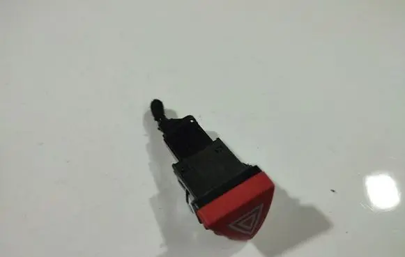 Audi A3 S3 8P Hazard light switch 00799F