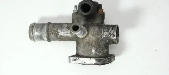 Audi A6 S6 C5 4B Engine coolant pipe/hose 038121133A