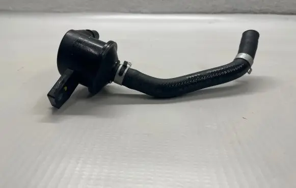 Hyundai Tucson IV NX4 Engine coolant pipe/hose 37541P4500